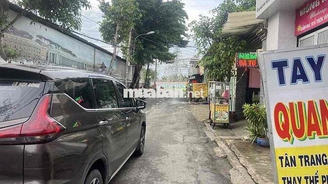 CHỦ ĐI NƯỚC NGOÀI BÁN GẤP MẶT TIỀN KINH DOANH CHỈ 5,5TỶ