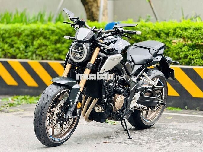 Mạnh Hà Motor bán CB650R dk 2021 biển hn 14k km