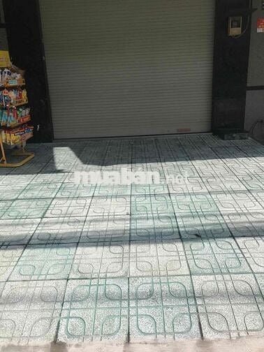 Kiot Tô Hiệu 30m có sân 6tr trường học