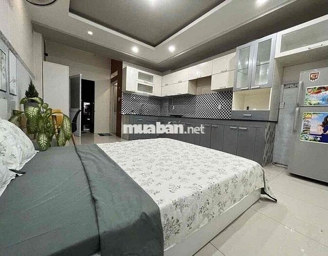 Kiot Tô Hiệu 30m có sân 6tr trường học