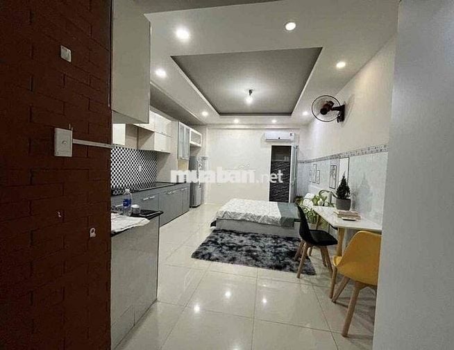 Kiot Tô Hiệu 30m có sân 6tr trường học