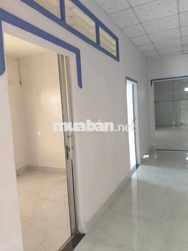 Cần bán gấp căn nhà ở 1/ Đ. Hồ Văn Tắng , Củ Chi 189m2 SHR giá 980tr