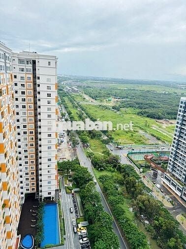 Chính chủ cần bán căn hộ Dragon Hill sổ hồng giá tốt