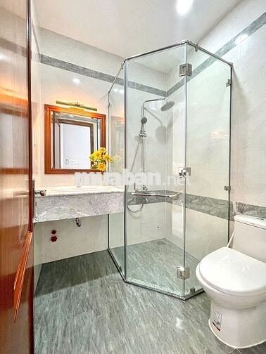CĂN HỘ STUDIO CỬA SỔ ĐÓN GIÓ NGAY BỜ KÈ HOÀNG SA CÓ THANG MÁY -BẢO VỆ