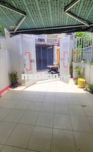 Sát mặt tiền, 195/6 Bình Thới Q11 4x18m 1L 14 triệu