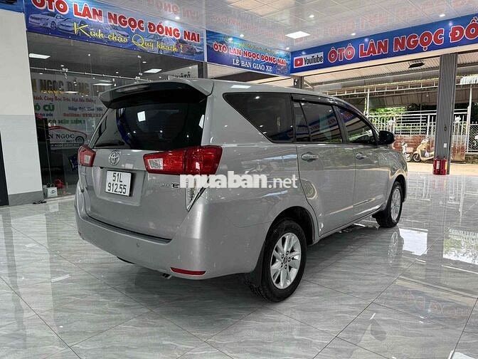 Toyota Innova 2018 2.0E