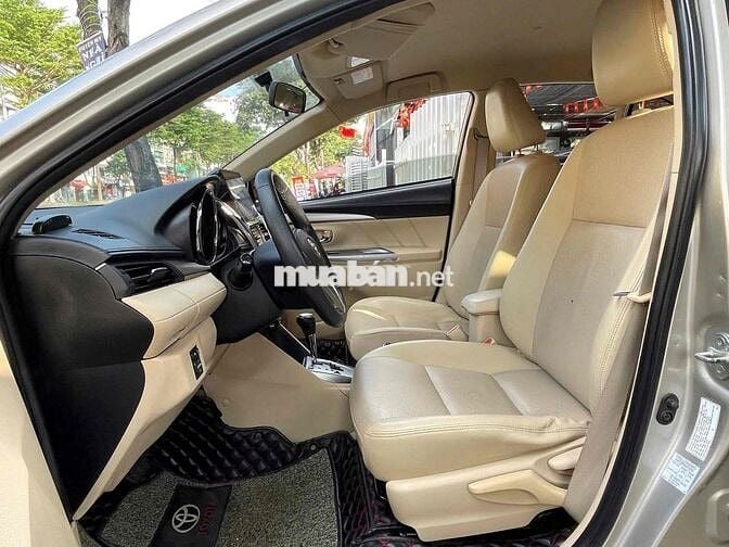 Toyota Vios 1.5G sx 2016 màu vàng cát đẹp