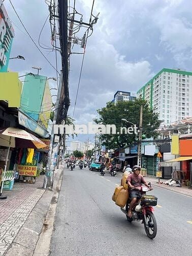 CHO THUÊ NHÀ MẶT TIỀN ĐƯỜNG ÂU CƠ 4,5 X 30M, GẦN ĐƯỜNG BA VÂN