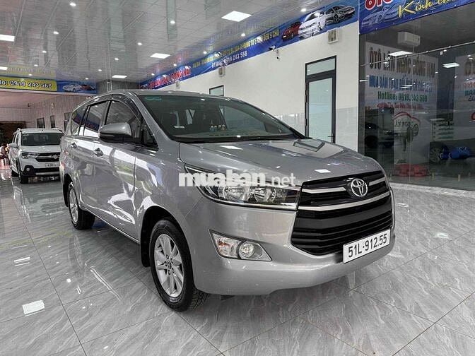 Toyota Innova 2018 2.0E