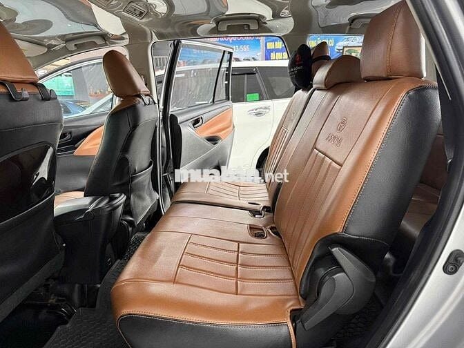 Toyota Innova 2018 2.0E