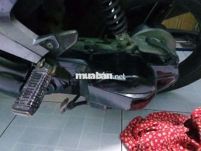 Xe nhà chạy.máy im ko kiểu ko hú.đầy đủ giấy tơ