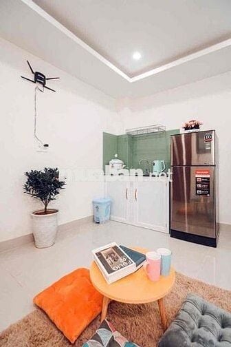 Phòng 30m2, cửa sổ thoáng, ngay Lê Văn Duyệt, Bình Thạnh, gần chợ Bà C