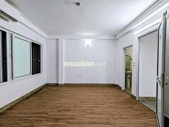 Bán nhà Khâm Thiên - Gần ô tô - 47m2 - 6 tầng dân xây. Giá: 6,6 tỷ