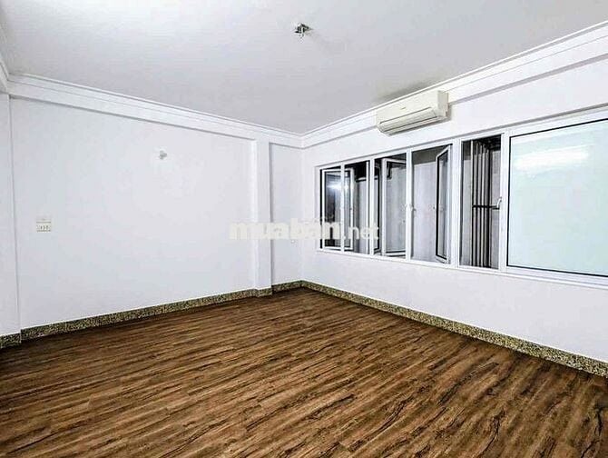 Bán nhà Khâm Thiên - Gần ô tô - 47m2 - 6 tầng dân xây. Giá: 6,6 tỷ