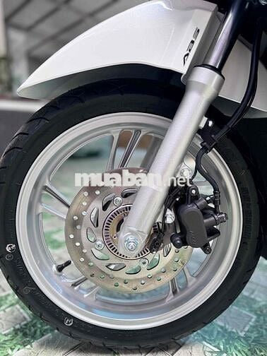 SH 160 ABS Trắng Đen 2025 odo 39km Mới 99.99%