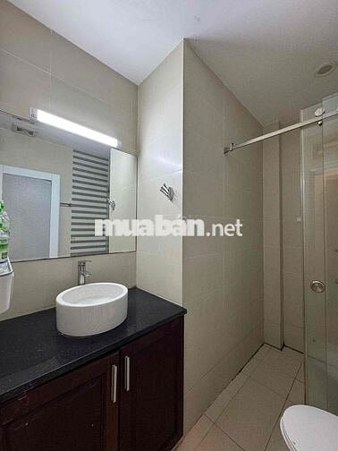 Nguyễn xí 5tr5 full nt trống sẵn,có ban công,cửa sổ siêu thoáng mát ib