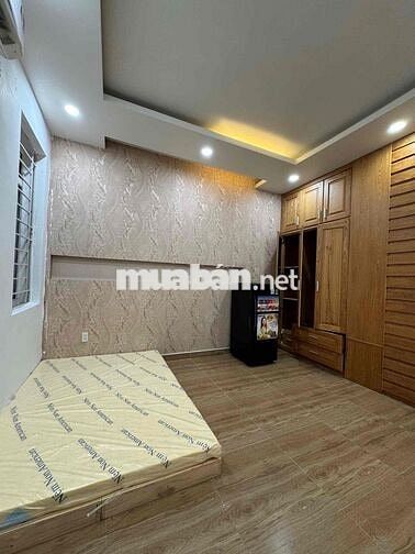 Nguyễn xí 5tr5 full nt trống sẵn,có ban công,cửa sổ siêu thoáng mát ib
