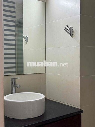 Nguyễn xí 5tr5 full nt trống sẵn,có ban công,cửa sổ siêu thoáng mát ib