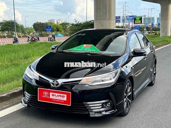 Bán Altis 2.0V Sport 2017 siêu cọp 13.000km