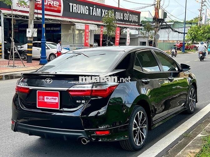 Bán Altis 2.0V Sport 2017 siêu cọp 13.000km