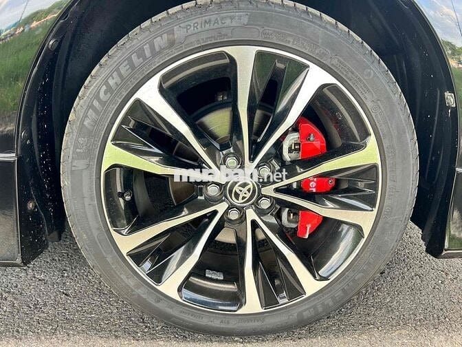 Bán Altis 2.0V Sport 2017 siêu cọp 13.000km