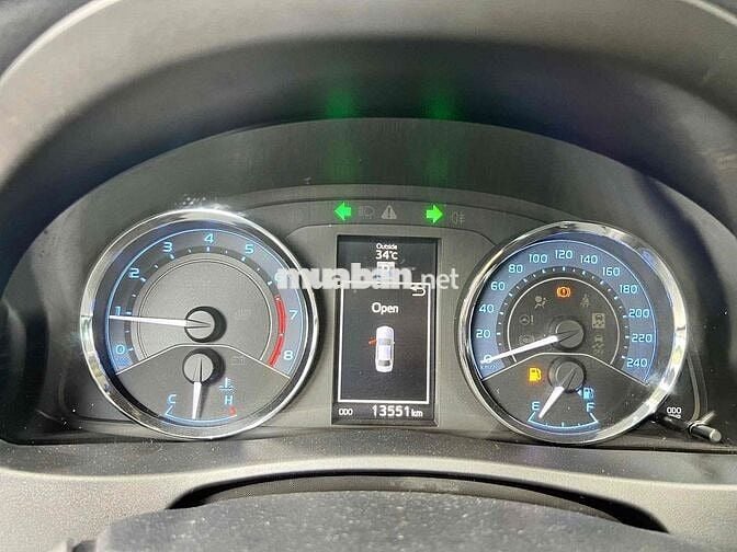 Bán Altis 2.0V Sport 2017 siêu cọp 13.000km