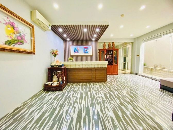 Bán toà nhà rẻ đẹp 6 tầng (6,1x31) 44/22 PHẠM VĂN CHIÊU P8 Gò Vấp 