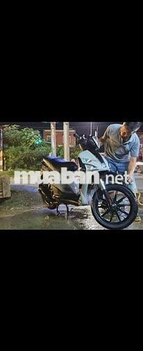 Xe ít đi nên bán Liberty 125