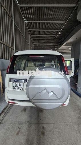 Bán Ford Everest Đời 2011 Máy Dầu 2 cầu Số Sàn MT