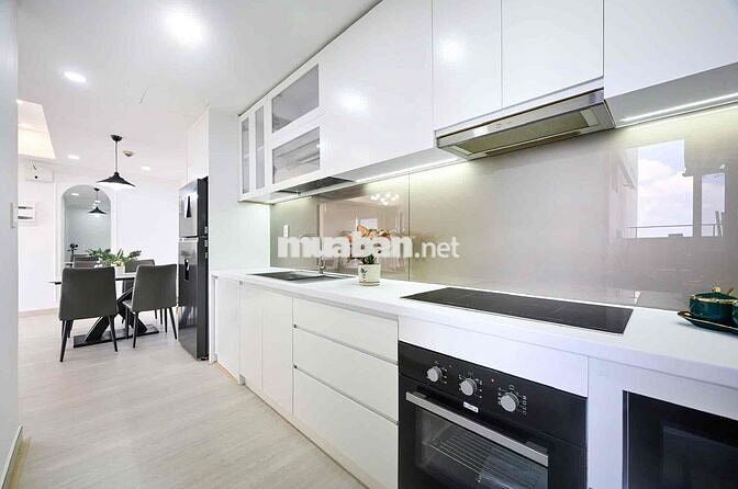 HT 2PN cửa sổ/ban công gần sân bay Tân Sơn Nhất, bệnh viện Tâm Anh