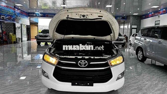 Toyota Innova 2019 2.0E