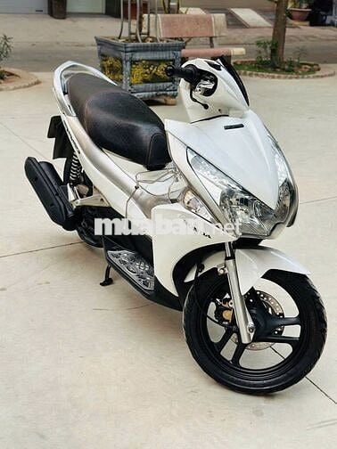 Honda Airblade 2011 màu trắng
