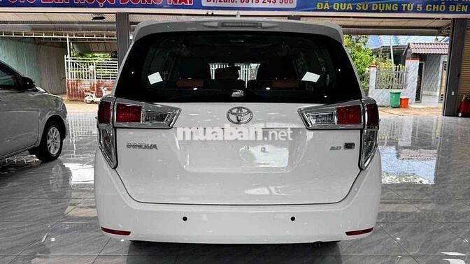 Toyota Innova 2019 2.0E