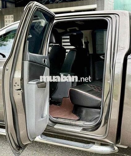 Mazda BT 50 2017 2.2L 4x4 MT 2 cầu 1 chủ từ đầu