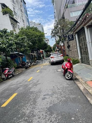 ✨ SIÊU HOT – NHÀ ĐẸP GIỮA LÒNG THẢO ĐIỀN, TP. THỦ ĐỨC ✨