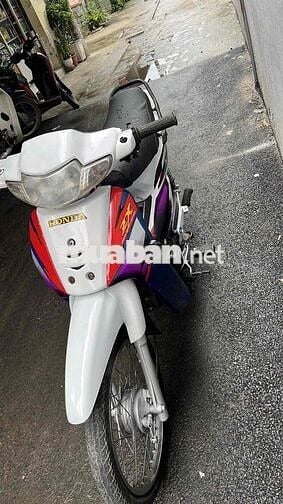 cần bán xe như hình , giấy tờ đầy đủ