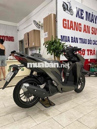 Honda Vario 150 đk 2022 màu vàng cát BSTP