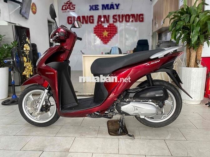 Honda Vision 110 đk 2017 màu đỏ bạc BSTP