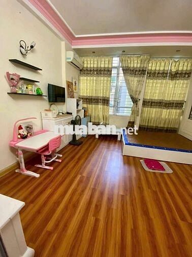 Phố Tân Mai Nguyễn Chính 35m² 5 Tầng 3 ngủ Ô tô đỗ cửa