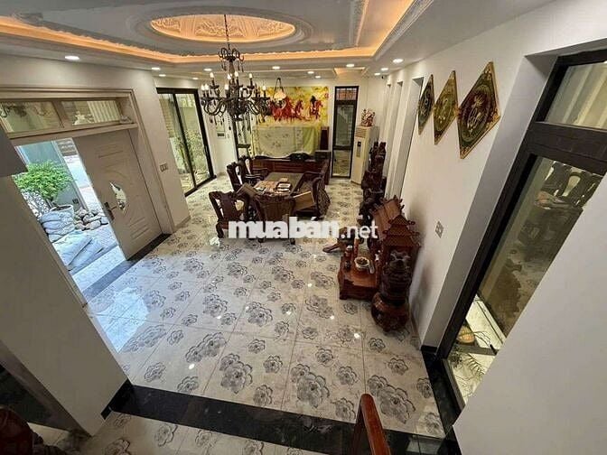 Biệt thự Full Nội Thất 13x12. 4 tấm 5 phòng giá 30 Triệu