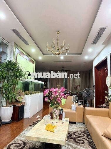 Biệt Thự Tây Mỗ – 96m², Ngang 5m, 4 Tầng, Phân Lô, Vỉa Hè – Giá 19 Tỷ