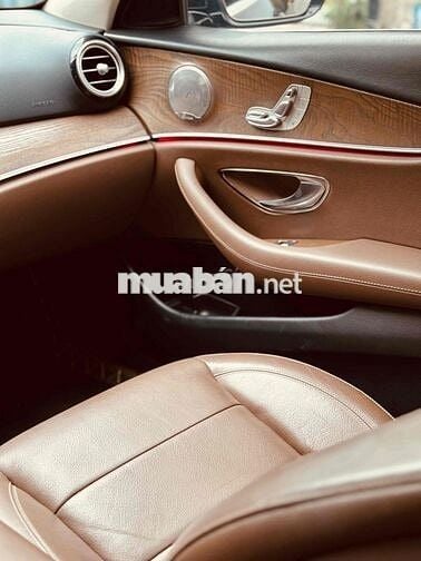 Mercedes  E200 - 106000 km Sx cuối 2017