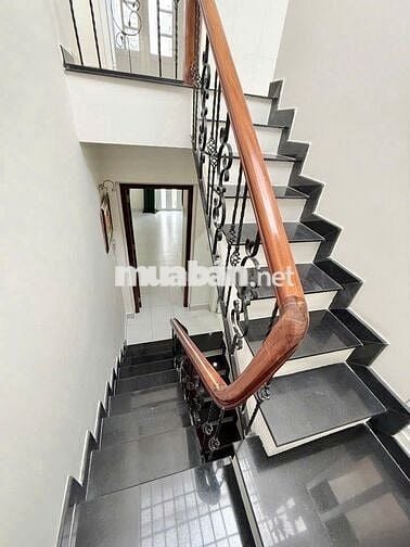 💥 NHÀ 4 TẦNG BTCT CHẮC CHẮN  📍Hoà Hưng Q10💰Nhỉnh 6 Tỷ