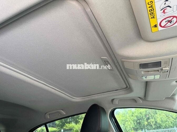 Mazda 3 2015 1.5 AT Hatchback - 70000 km