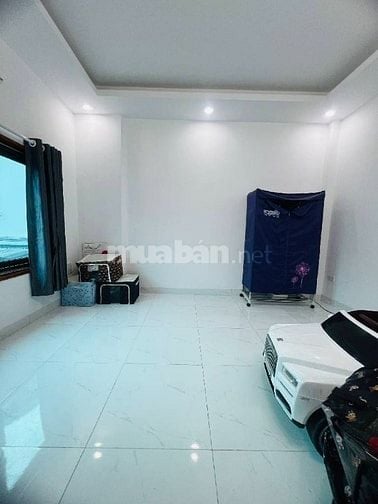 BÁN NHÀ HOÀI ĐỨC: LAI XÁ - LÔ GÓC 5 TẦNG - 38,1M2 - NHÀ ĐẸP Ở LUÔN