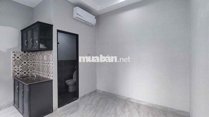 Căn hộ mini mới xây có ban công lớn gần cầu Chữ Y, Chánh Hưng