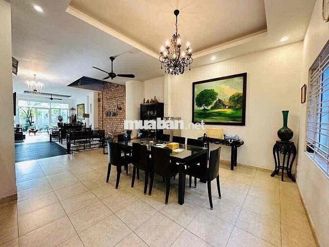 Cho thuê biệt thự 8x24m 7PN Trần Trọng Cung