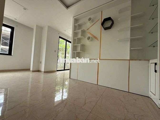 Biệt thự Full Nội Thất 13x12. 4 tấm 5 phòng giá 30 Triệu