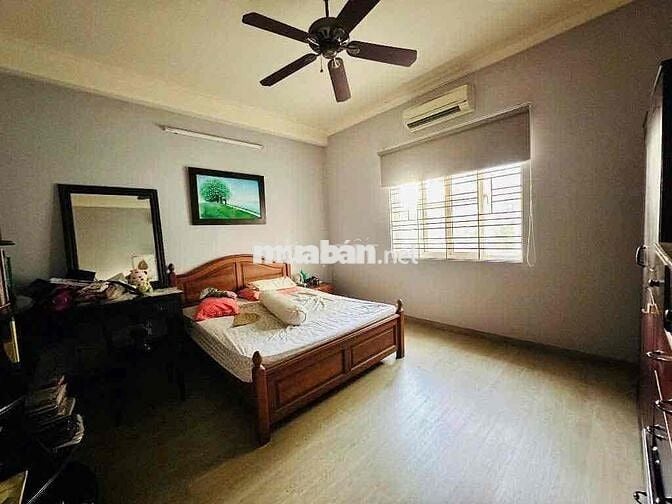 Cho thuê biệt thự 8x24m 7PN Trần Trọng Cung