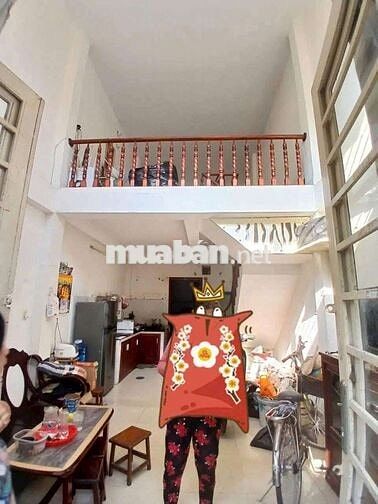 Nhà gần chợ Bình Thành.2 phòng kín.1 phòng hở